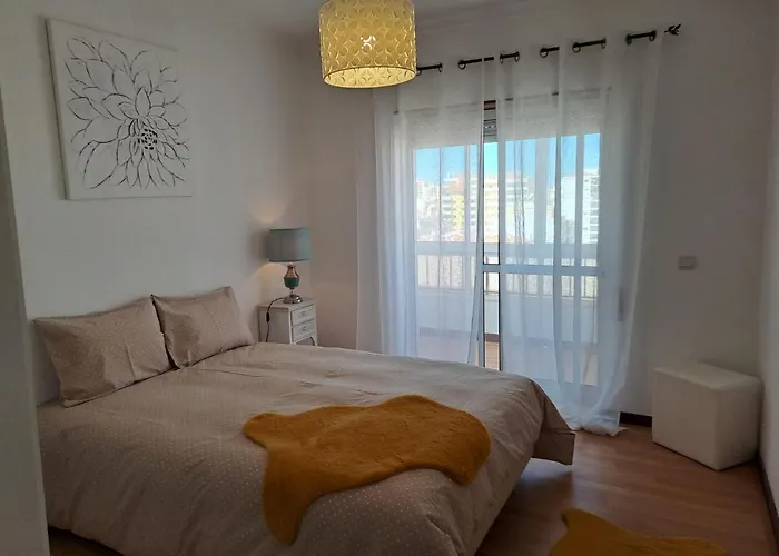 Stunning Views - One Bedroom In Portimao