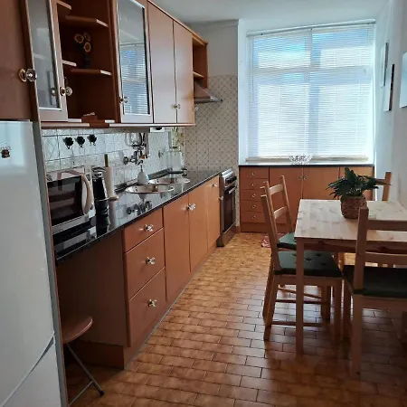 公寓 Stunning Views - One Bedroom In 波尔蒂芒